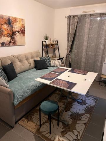 Cosy Apartman Ivry-sur-Seine Kültér fotó