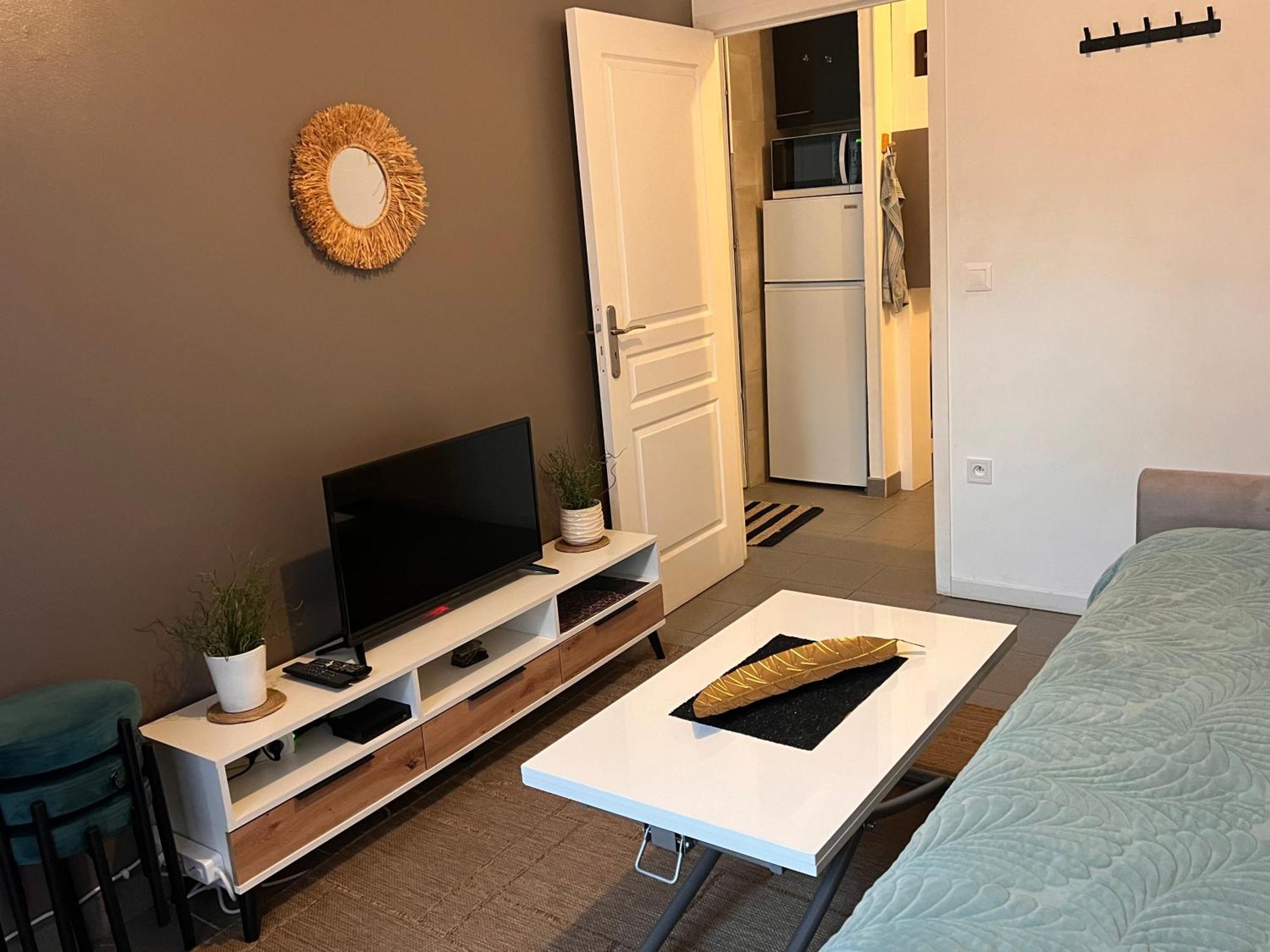 Cosy Apartman Ivry-sur-Seine Kültér fotó